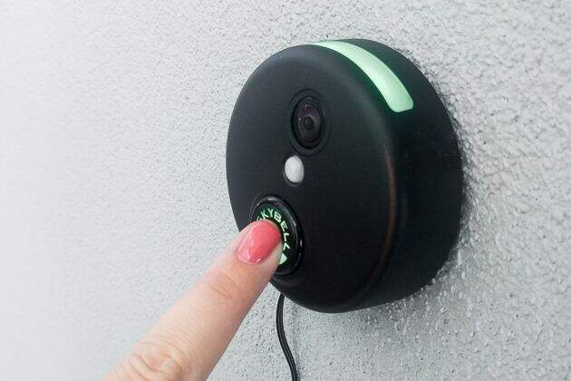 smart-doorbell-camera-skybell-104825-630.jpg